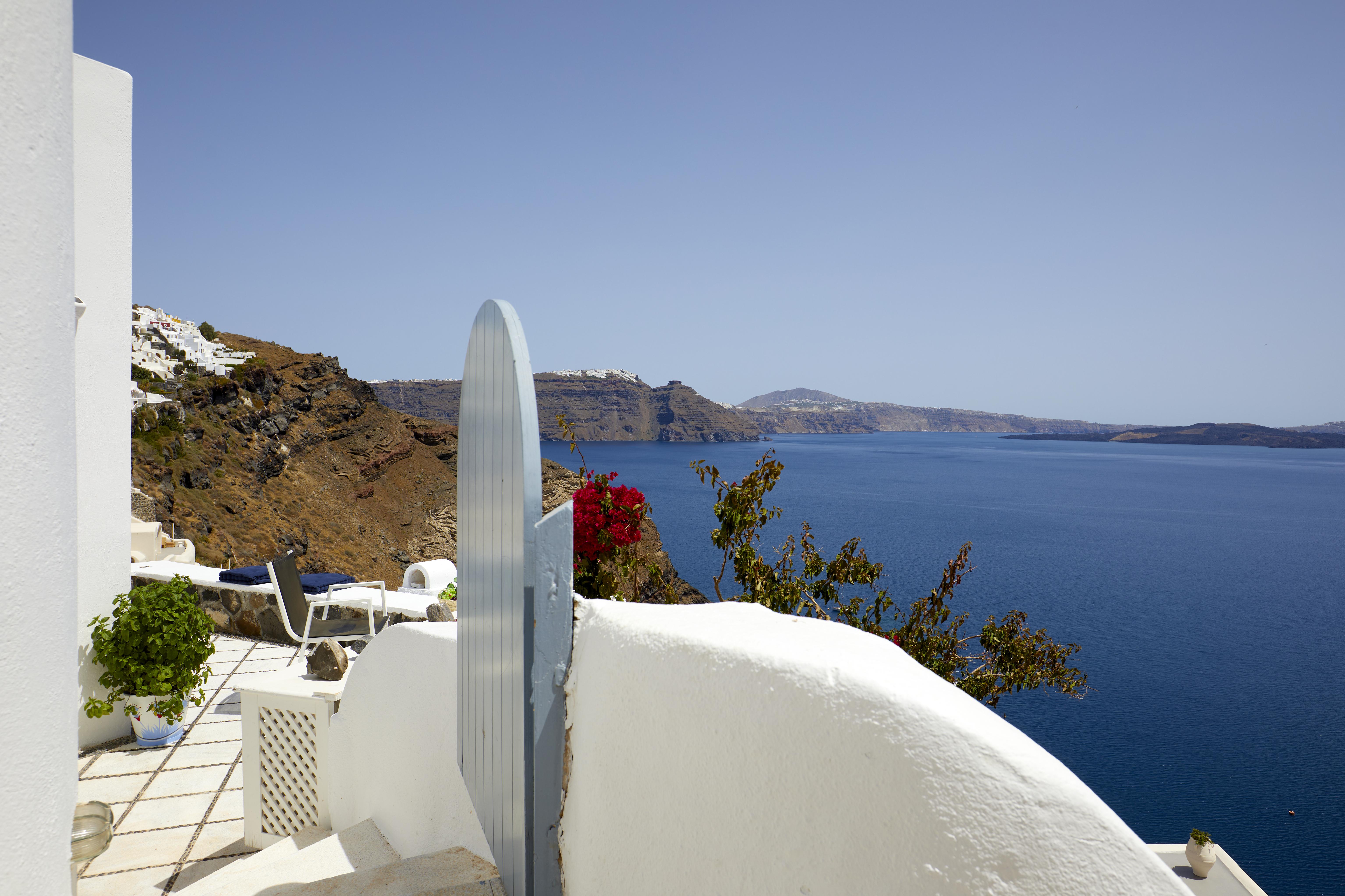 Allure Breeze Suites Oia  Esterno foto